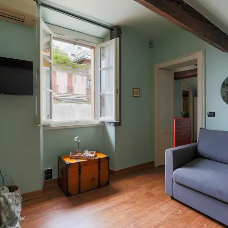 The Rent - Flat In Brera District Milan